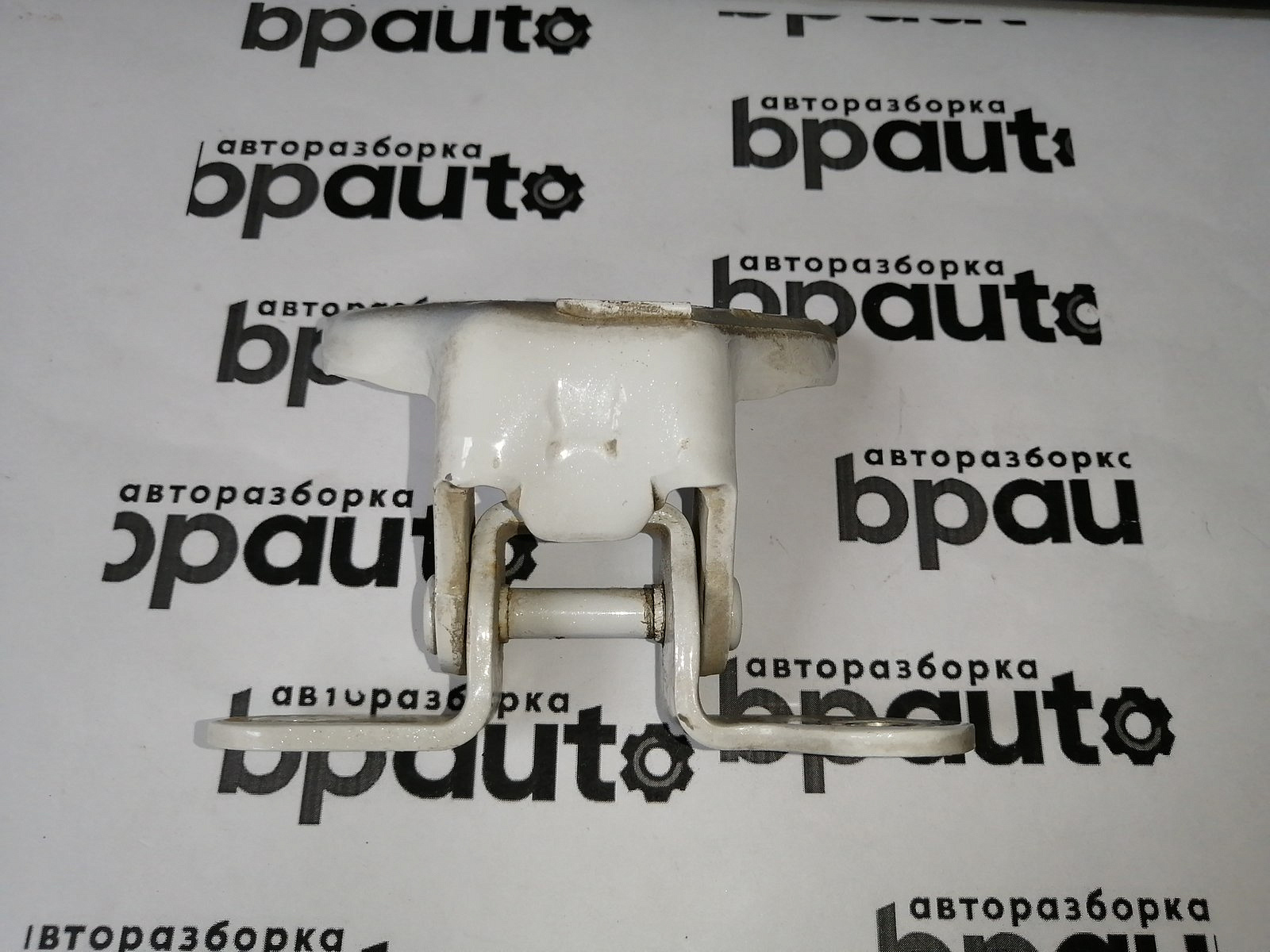 Пример детали Петля двери задняя првавая верхняя (68750-20122 \21); Toyota Corolla 150 (2006-2009), 150 рест. (2010-2013), Auris I (2007- 2010), I рест. (2010- 2013), Land Cruiser Prado 150 рест.3 (2020- н.в.), 150 (2010 — 2013), 150 рест. (2013 — 2017), 150 рест.2 (2017- 2020), Camry 40 (2006 — 2010), 40 рест. (2010 — 2011), 50 (2012 — 2014), 55 рест. (2014 — 2017), 55 рест.2 (2017 — 2018), 70 (2017 — н.в.), Highlander II (2007 - 2010), II рест. (2010 - 2013), Rav4 35 (2010 — 2013), 40 (2013 — 2015), 40 рест. (2015 — 2019), 50 (2019 -н.в.), 30 рест. V 2.0 (2009 - 2010), 30  V 2.0 (2006 - 2009), 30  V 2.4 (2006 - 2009), 30 рест. V 2.4 (2009 - 2010), 4Runner V (2009 -2013), V рест. (2013- н.в.), Prius III XW30 рест. (2012 - 2015), III XW30 (2009 - 2012), C-HR (2016- 2019), рест. (2019- н.в.), Lexus ES VI (2012 - 2015), VI рест. (2015 - 2018), GS IV (2012 - 2015), IV рест. (2015 - 2018), GX460 (2009 — 2013), рест. (2013 — 2019), рест.2 (2019- н.в.), RX III (2009 — 2012), III (450h) (2009 — 2012), III рест. (2012 — 2015), CT200H (2010-2014), рест. (2014-2018), NX (2014-2017), ре /AA045128/ БУ; Оригинал; Р0, Хорошее; 