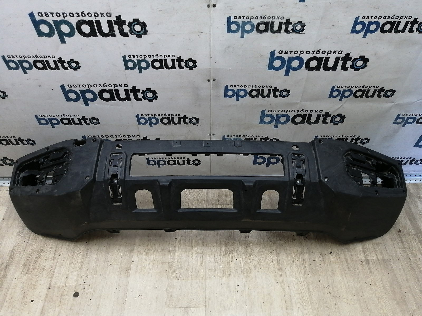 Пример детали Бампер передний; под паркт.; без омыват. (2803112XKN52A); Haval Dargo (2022-н.в.) /AA044803/ БУ; Оригинал; Р1, Мелкий дефект; 
