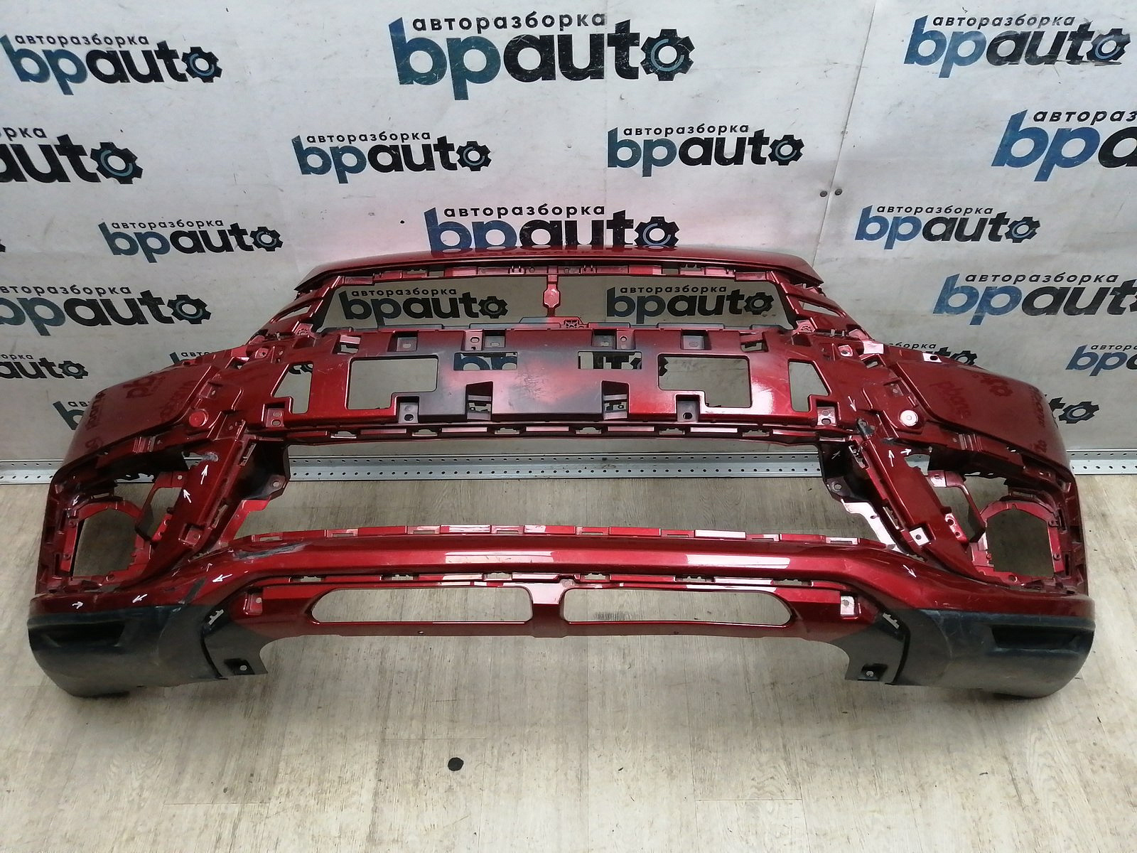 Пример детали Бампер передний; без паркт.; без омыват. (6400J025ZZ); Mitsubishi ASX I рест.2 (2016- 2019) /AA045833/ БУ; Оригинал; Р1, Мелкий дефект; 