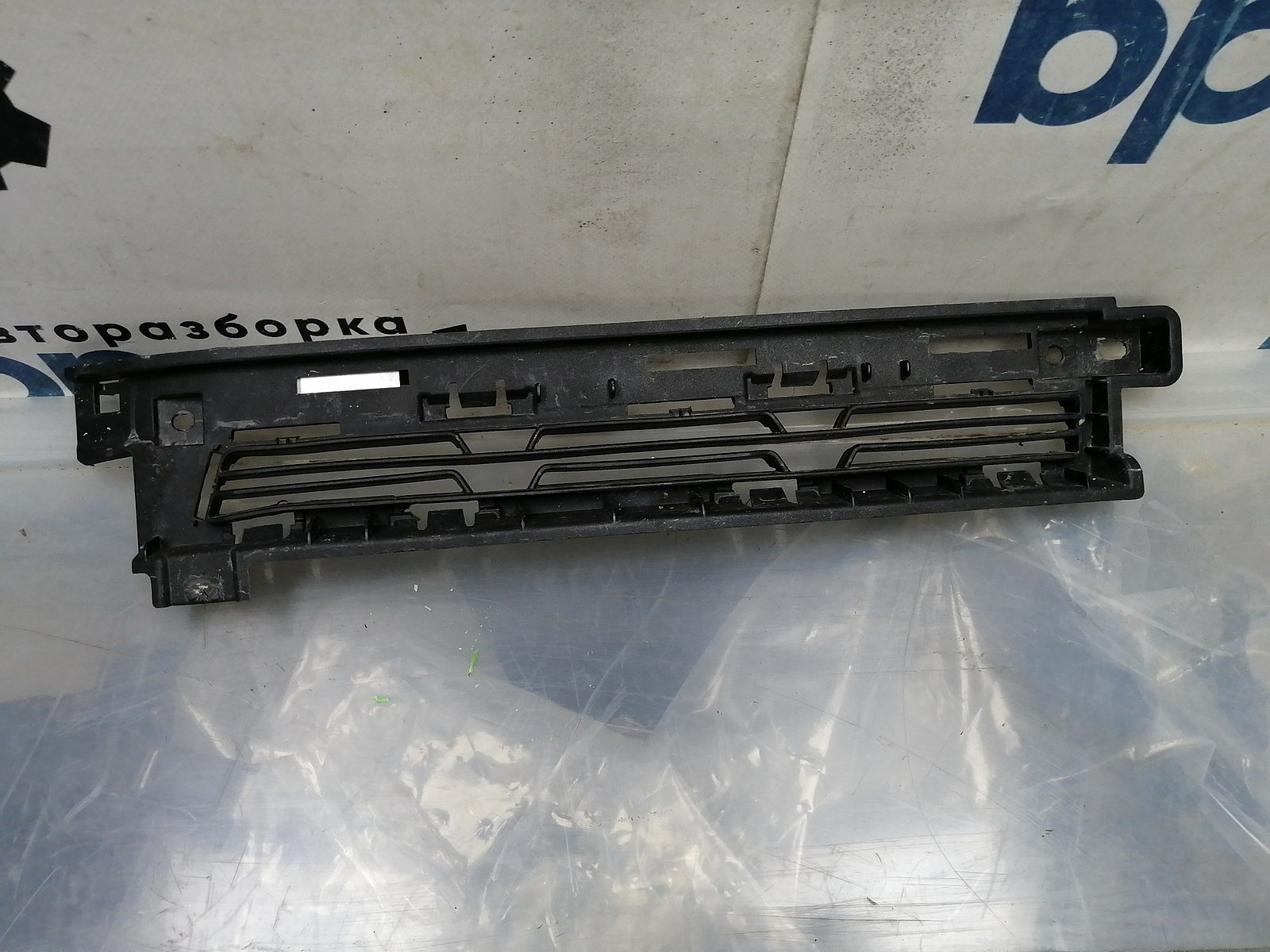 Фотография детали AA044927; Решетка переднего бампера левая (2803145XKV3AA) для Tank 500 (2021-н.в.)/БУ; Оригинал; Р0, Хорошее; . Фото номер 1