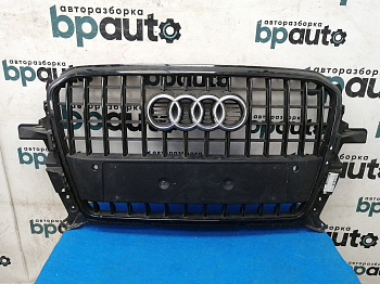 Фотография детали AA026082; Решётка радиатора; под паркт. (8R0 853 651 R) для Audi Q5 I рест. (2012-2017)/БУ; Оригинал; Р2, Удовлетворительное; . Фото номер 1