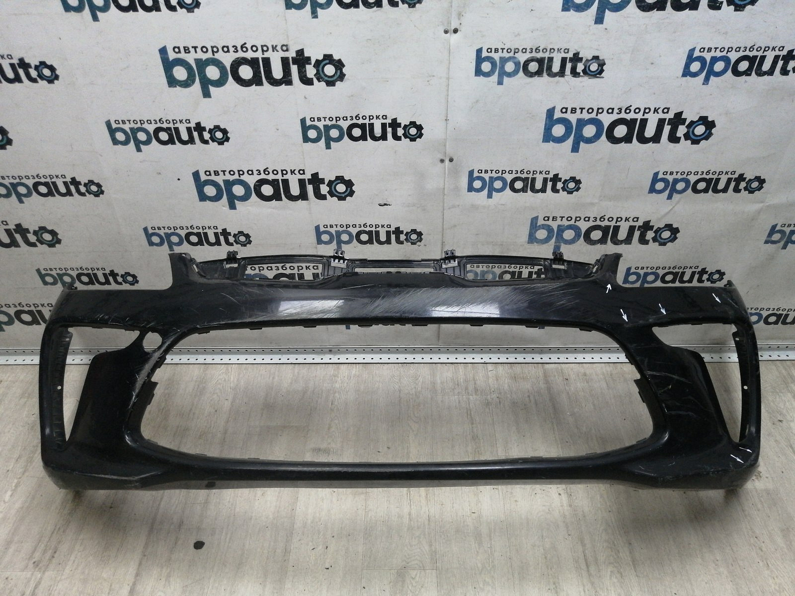 Пример детали Бампер передний; без паркт.; без омыват. (86511-H0000); Kia Rio IV Sedan (2017- 2020) /AA046169/ БУ; Оригинал; Р1, Мелкий дефект; 