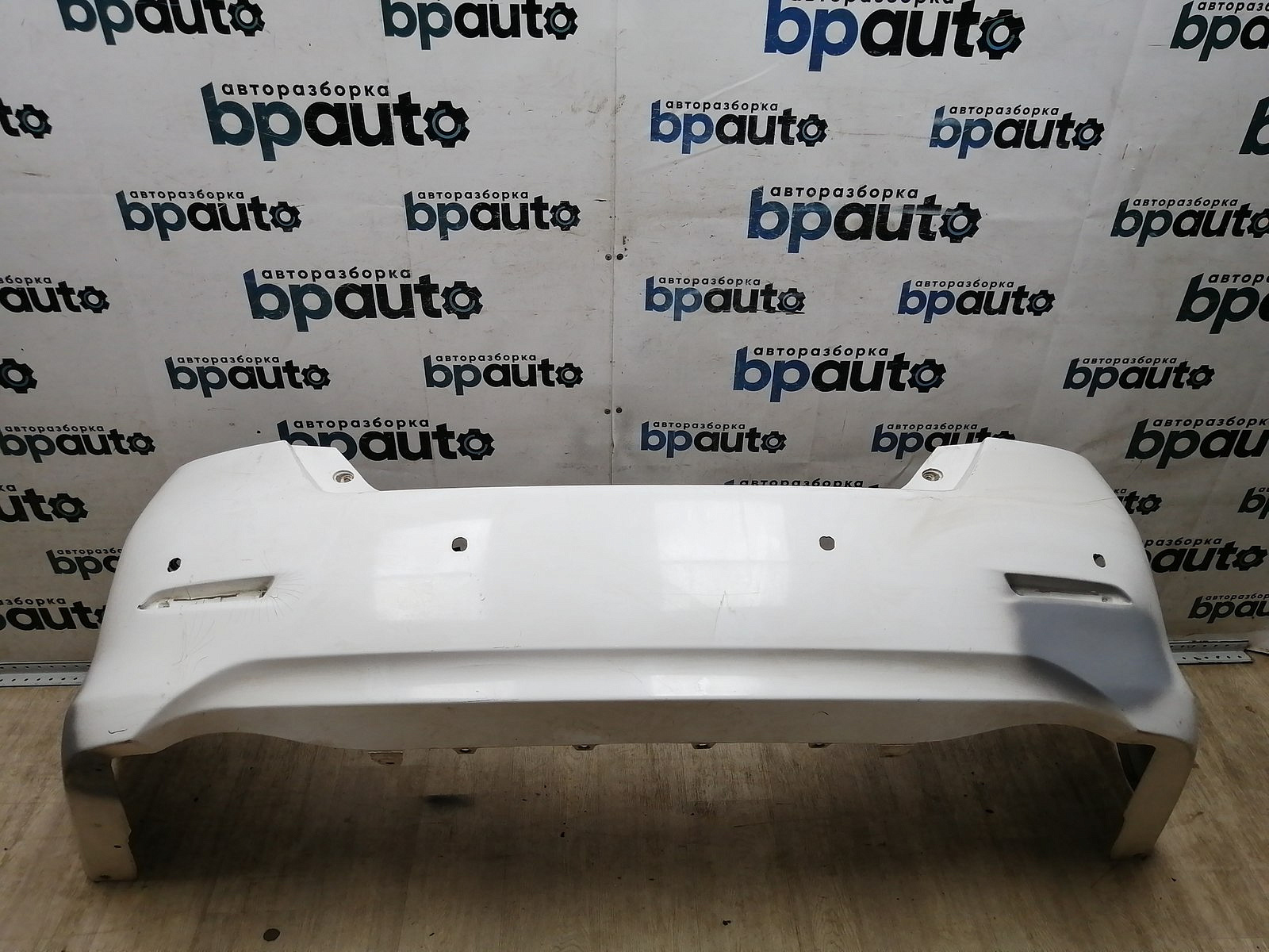 Пример детали Бампер задний; под паркт. (52159-33939); Toyota Camry 50 (2012 — 2014) /AA045404/ БУ; Оригинал; Р1, Мелкий дефект; 