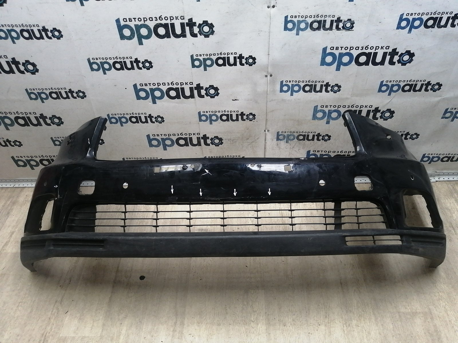 Пример детали Бампер передний; под паркт.; под омыват. (52119-0E220); Toyota Highlander III (2014 — 2016) /AA045951/ БУ; Оригинал; Р1, Мелкий дефект; ДхШхВ 1,89х0,72х0,63; 