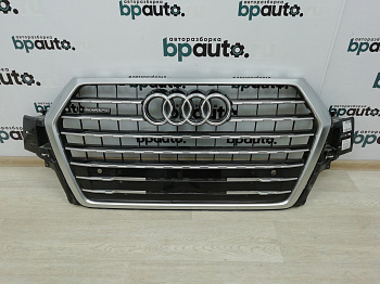 AA000674; Решетка радиатора, S-line; под паркт. (4M0853651F) для Audi Q7 II (2015-н.в.)/БУ; Оригинал; Р2, Удовлетворительное; 