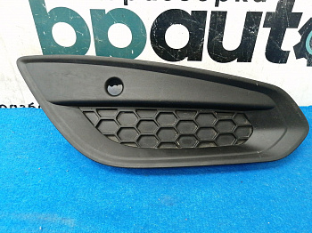 Фотография детали AA028006; Решетка переднего бампера правая; под паркт. (31294132) для Volvo/БУ; Оригинал; Р0, Хорошее; . Фото номер 1