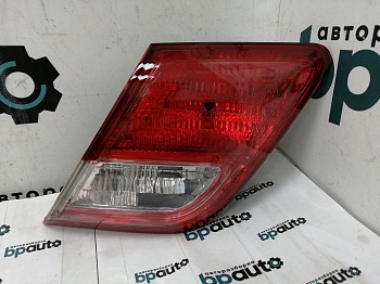 Фотография детали AA011549; Фонарь внутренний правый, в крышку баг. (LZ-TA-CM06-927-R) для Toyota Camry/Нов; Неоригинал; . Фото номер 1