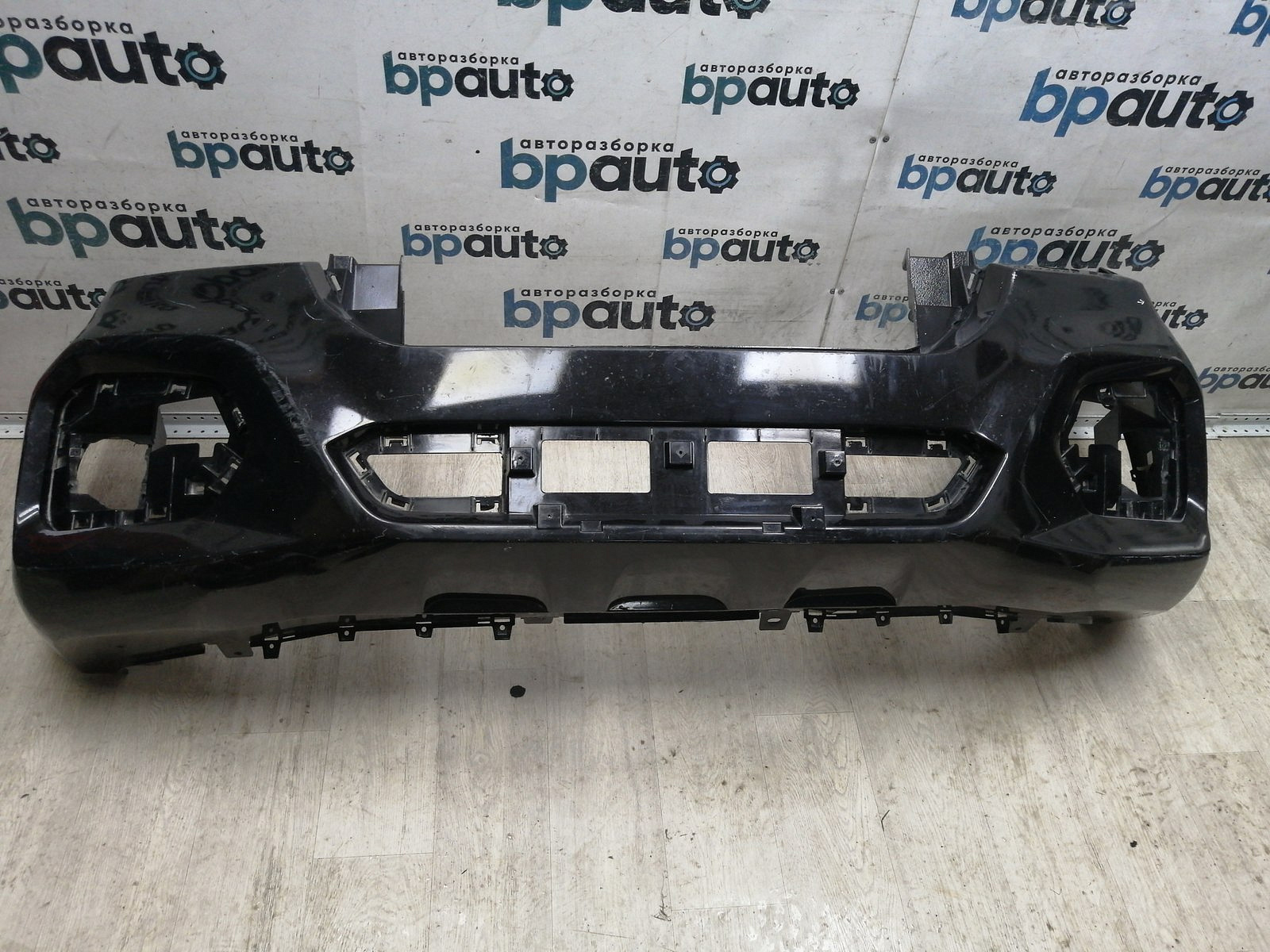 Фотография детали AA045865; Бампер передний; без паркт.; без омыват. (2803101XKV64A) для Haval H9 I рест. (2017-2024)/БУ; Оригинал; Р2, Удовлетворительное; . Фото номер 1