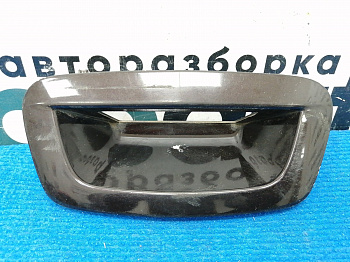 Пример детали Ручка открывания крышки багажника (95147493); Opel Mokka (2012 - 2015) /AA014056/ БУ; Оригинал; Р1, Мелкий дефект; 