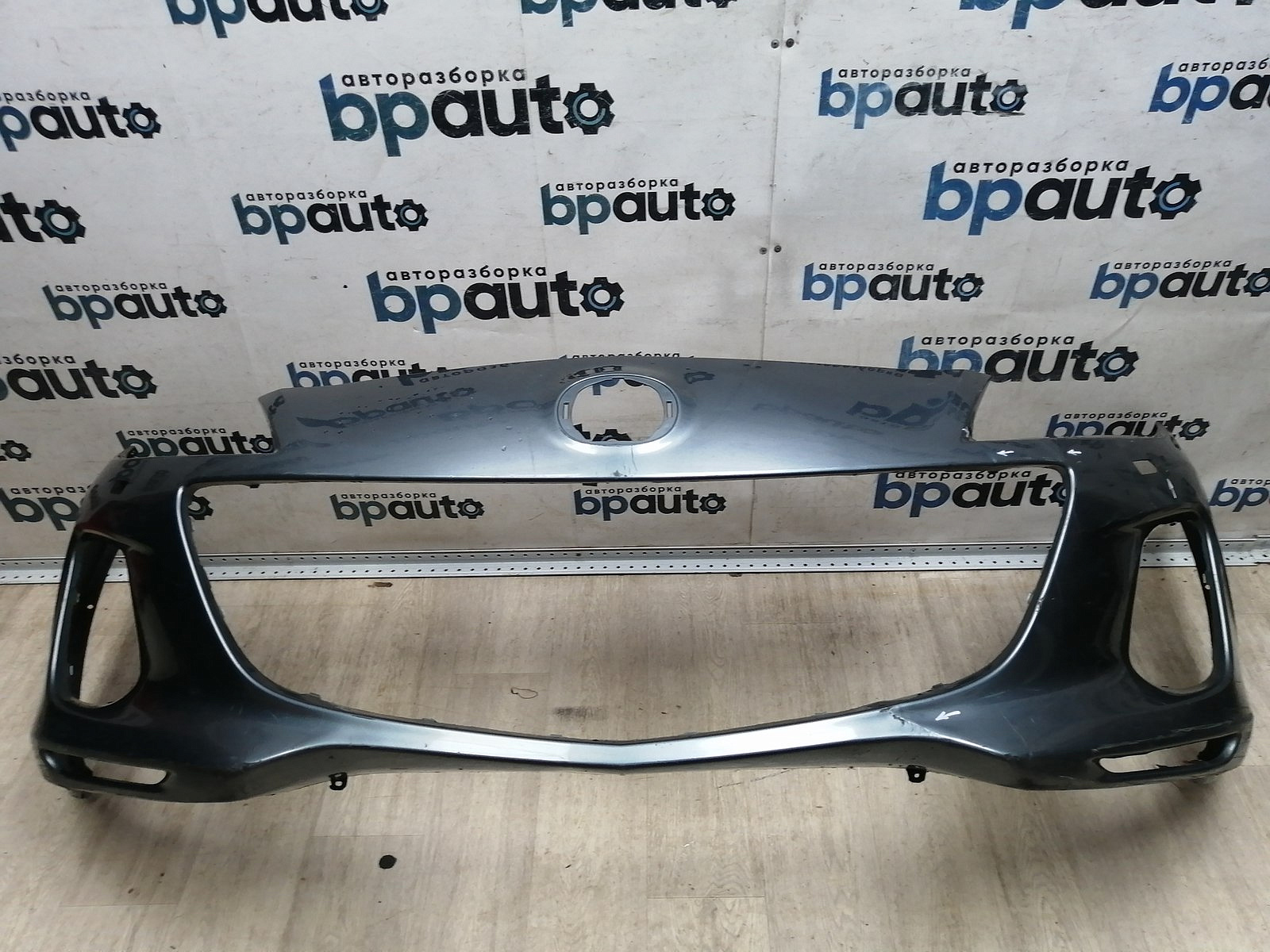Пример детали Бампер передний; без паркт.; под омыват. (BGV450031); Mazda 3 II (BL) рест. Sedan (2011-2013), II (BL) рест. HB (2011-2013) /AA045745/ БУ; Оригинал; Р1, Мелкий дефект; 