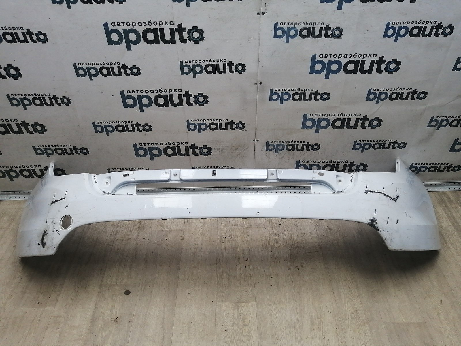 Пример детали Бампер передний; без паркт.; без омыват. ( BB5317C831); Ford Explorer V (2011-2015) /AA045258/ БУ; Оригинал; Р2, Удовлетворительное; 