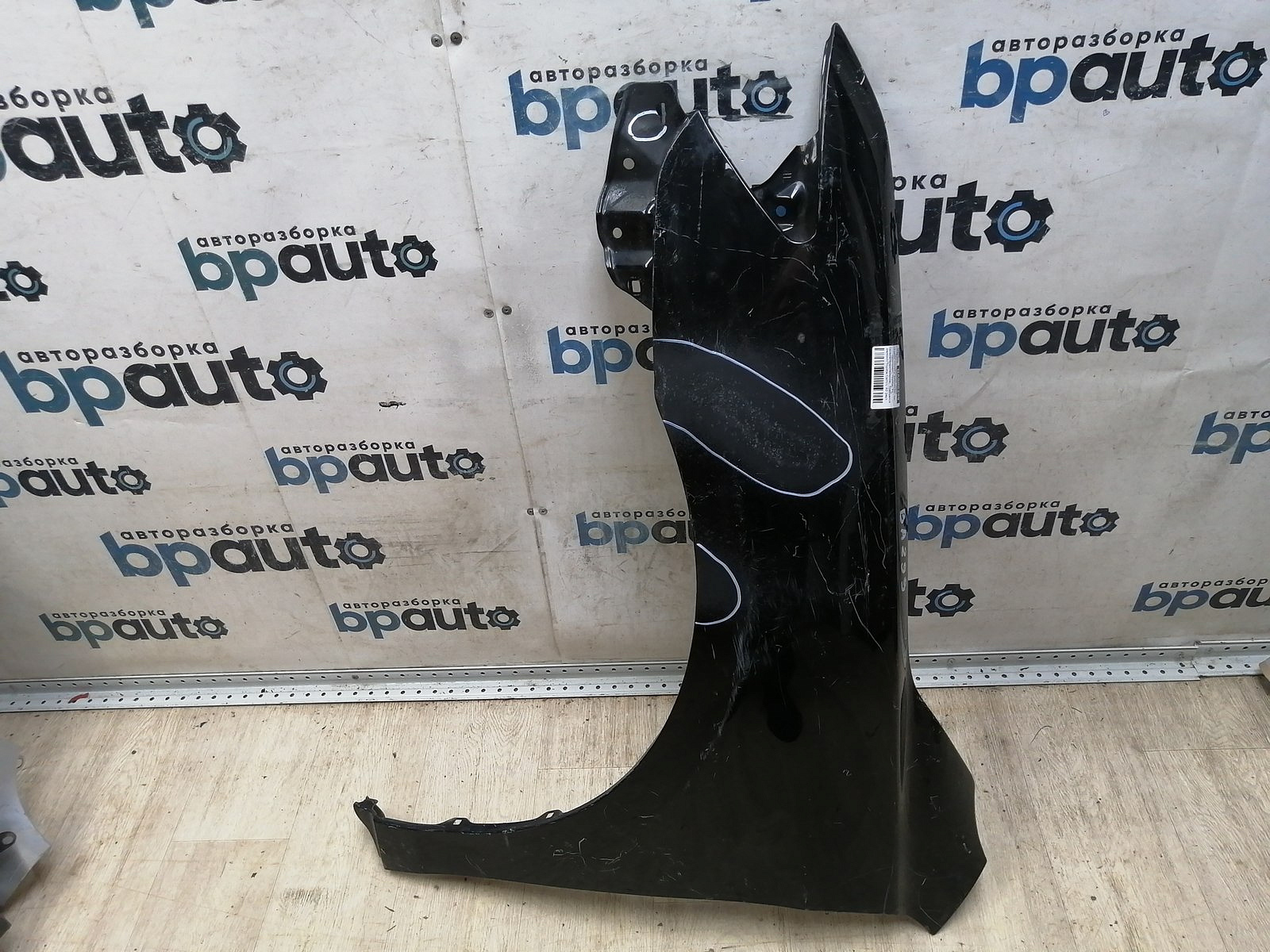 Пример детали Крыло переднее левое (53802-33160); Toyota Camry 40 рест. (2010 — 2011) /BA000299/ БУ; Оригинал; Р2, Удовлетворительное; 