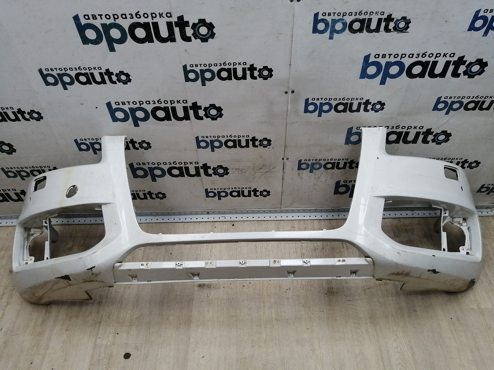 Пример детали Бампер передний, S-line; под паркт.; под омыват. (8T0 807 437 D); Audi А5 I Coupe (2007-2011), I Sportback (2007-2011) /BA000170/ БУ; Оригинал; Р1, Мелкий дефект; 