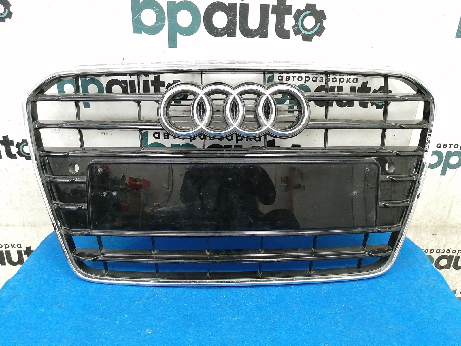 Решетка радиатора Audi A5 I рест. Sportback 2011-2016, 8T0 853 651 G, под  паркт.