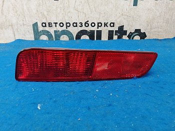 Фотография детали AA035071; ПТФ заднего бампера левая (8337A111) для Mitsubishi Outlander/БУ; Оригинал; Р1, Мелкий дефект; . Фото номер 1