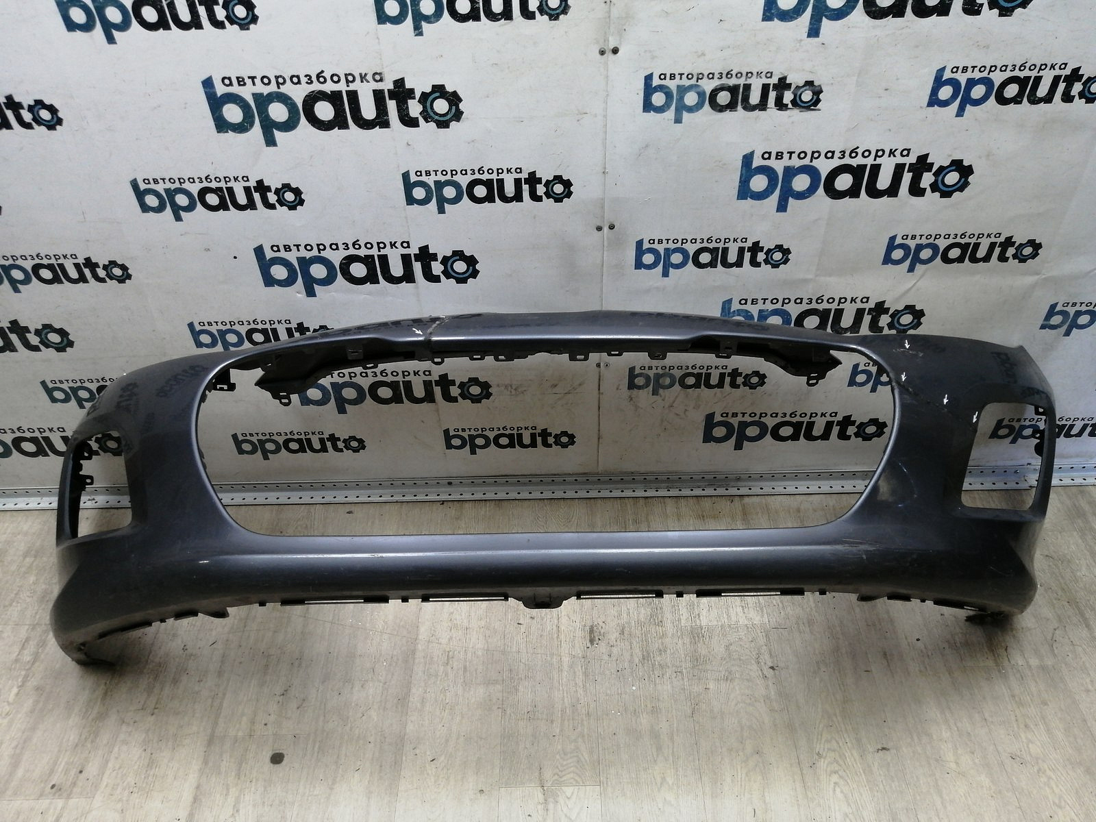 Пример детали Бампер передний; без паркт.; без омыват. (9674576177); Peugeot 308 I рест. (2011-2015) /AA044863/ БУ; Оригинал; Р2, Удовлетворительное; 