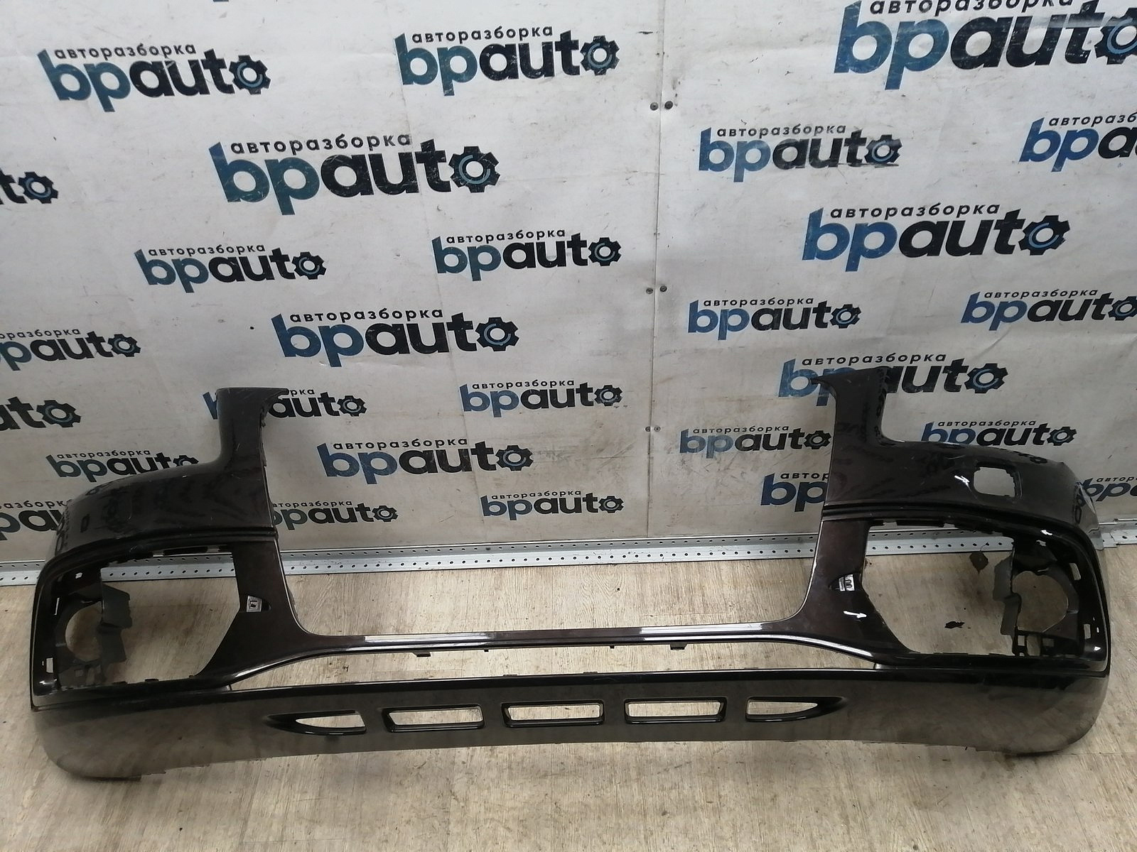 Пример детали Бампер передний, S-line; без паркт.; под омыват. (8R0 807 437 AC); Audi Q5 I рест. (2012-2017) /BA000256/ БУ; Оригинал; Р1, Мелкий дефект; 