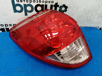 Пример детали Фонарь в крыло левый (81561-42091); Toyota Rav4 30  V 2.0 (2006 - 2009), 30  V 2.4 (2006 - 2009) /AA026592/ БУ; Оригинал; Р2, Удовлетворительное; 