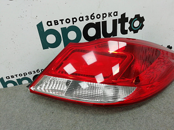 Фотография детали AA009765; Фонарь в крыло правый (13279628 / 13226839) для Opel Insignia Sedan (2008 - 2014)/БУ; Оригинал; Р2, Удовлетворительное; . Фото номер 1