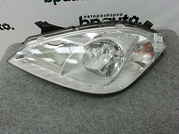 AA001973; Фара левая галоген (A1698205861) для Mercedes-Benz A-klasse II (W169) (2008-2012)/БУ; Оригинал; Р2, Удовлетворительное; 