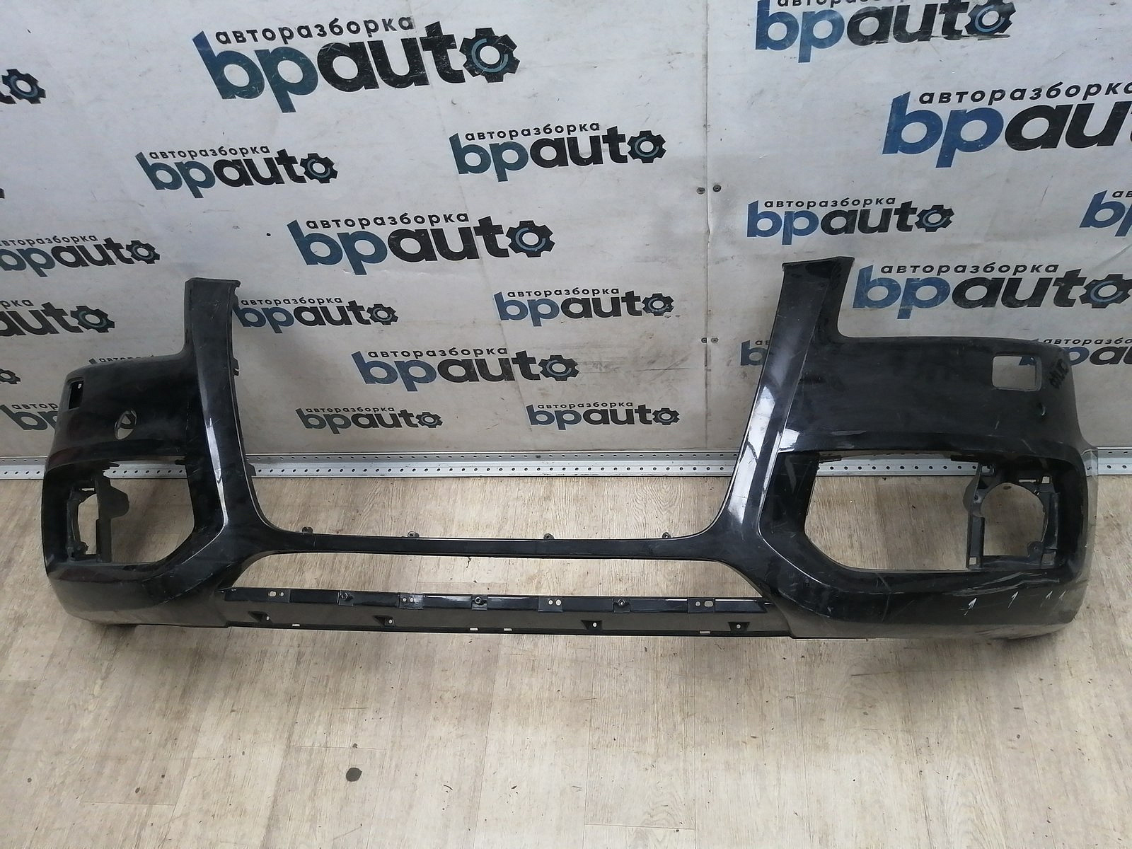 Пример детали Бампер передний, S-line; под паркт.; под омыват. (8T0 807 437 D); Audi А5 I Coupe (2007-2011), I Sportback (2007-2011) /AA045607/ БУ; Оригинал; Р1, Мелкий дефект; 
