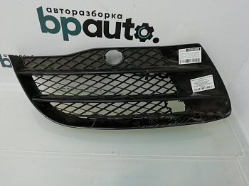 Фотография детали AA001059; Решетка переднего бампера R (420 807 682 A) для Audi R8 I (2007-2012)/БУ; Оригинал; Р3, Под восстановление; . Фото номер 1
