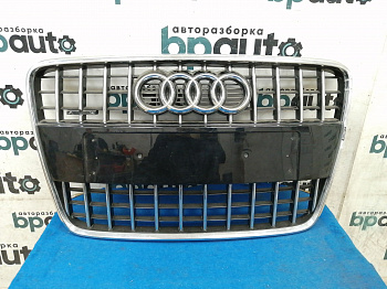 AA030013; Решётка радиатора (4L0 853 651 G) для Audi Q7 I рест. (2010-2015)/БУ; Оригинал; Р2, Удовлетворительное; 