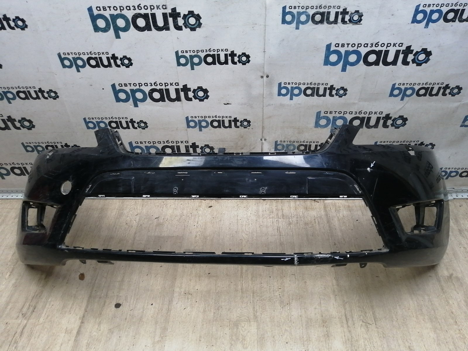 Фотография детали AA046126; Бампер передний; без паркт.; под омыват. (7S71-17757-A) для Ford Mondeo/БУ; Оригинал; Р1, Мелкий дефект; . Фото номер 1