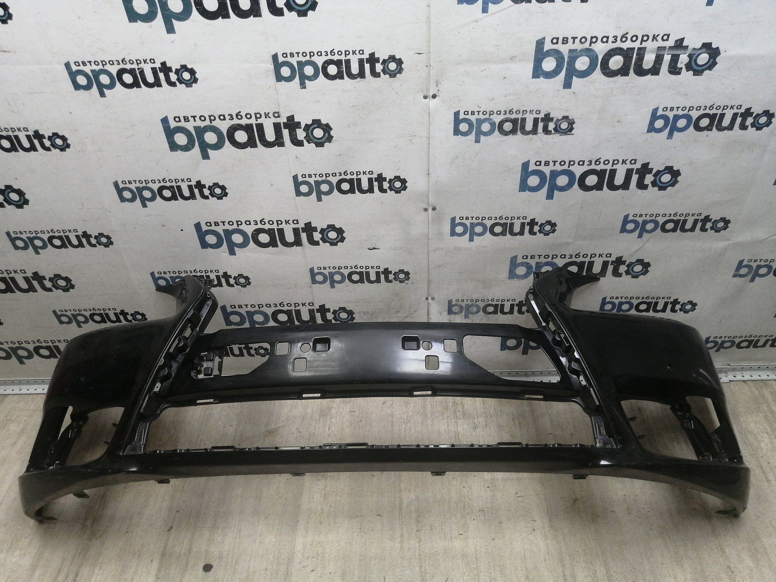 Пример детали Бампер передний; под паркт.; под омыват. (52119-50E80); Lexus LS IV рест. 2 (2012- 2017) /AA046082/ БУ; Оригинал; Р2, Удовлетворительное; ДхШхВ 1,91х0,61х0,58; 