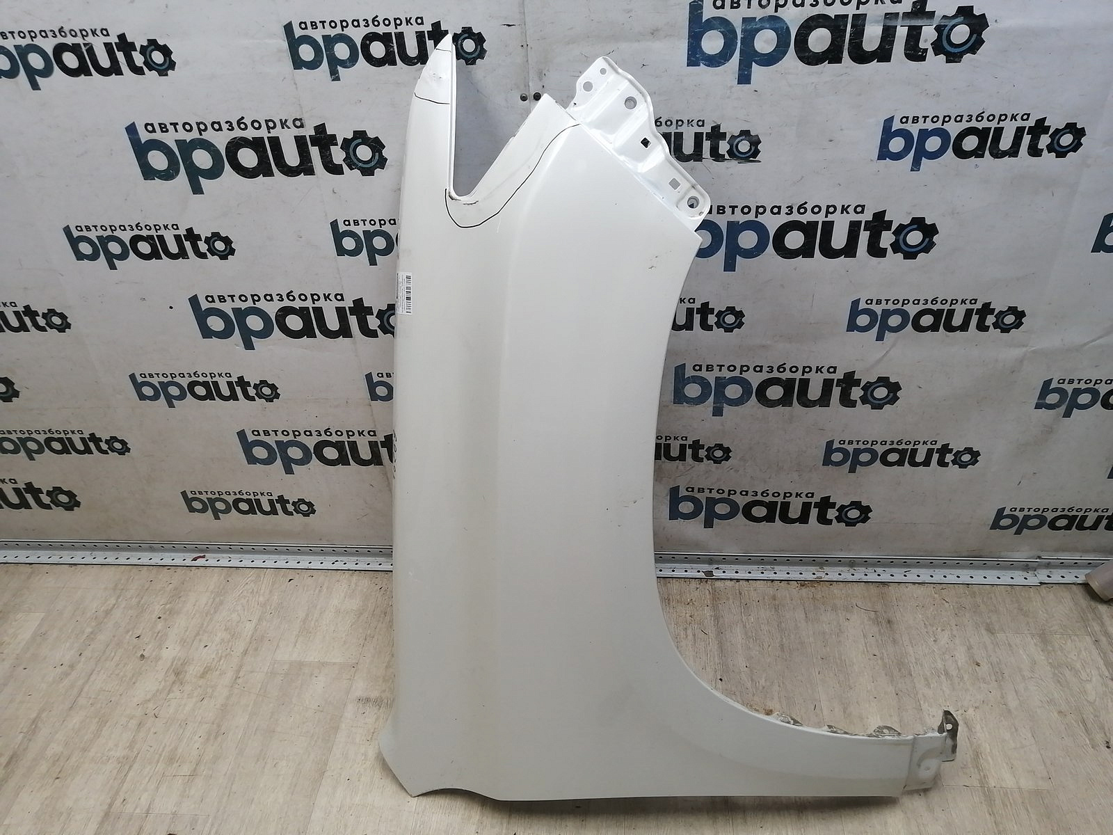 Пример детали Крыло переднее правое (53801-60E10); Toyota Land Cruiser Prado 150 рест.2 (2017- 2020), 150 рест.3 (2020- 2023) /AA046269/ БУ; Оригинал; Р2, Удовлетворительное; 