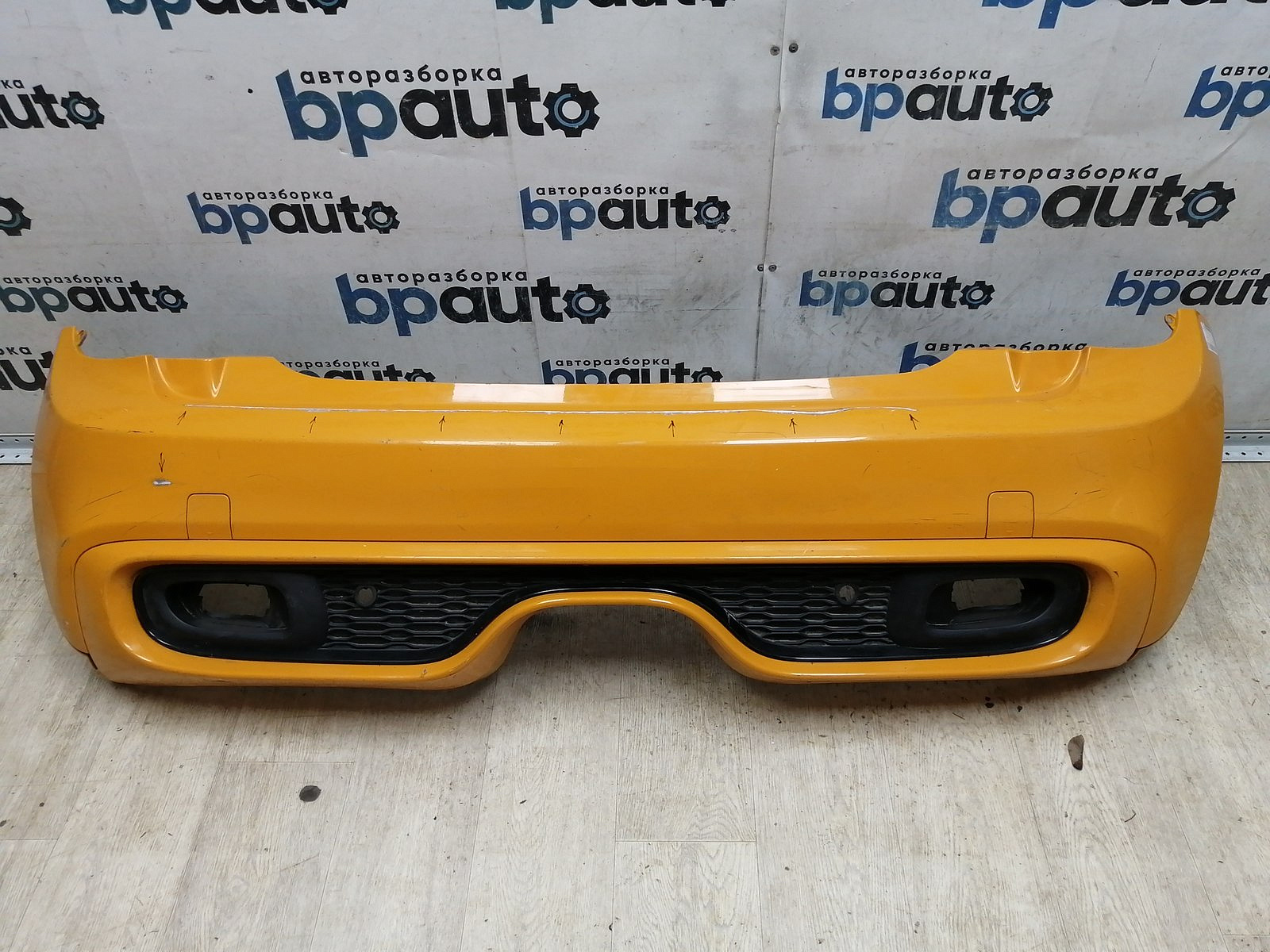 Пример детали Бампер задний, Cooper S (5112 7343614); Mini Hatch III (F56) (2014–2018), Cabrio III (F57) (2016–2018) /AA045433/ БУ; Оригинал; Р2, Удовлетворительное; 