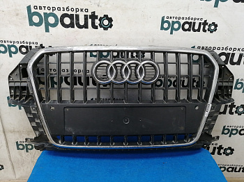Пример детали Решетка радиатора; под паркт. (8U0 853 651 H); Audi Q3 I (2011-2014) /AA026434/ БУ; Оригинал; Р2, Удовлетворительное; 