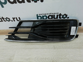AA000757; Заглушка ПТФ левая (4G0 807 681 AD) для Audi A6 C7/БУ; Оригинал; Р1, Мелкий дефект; 