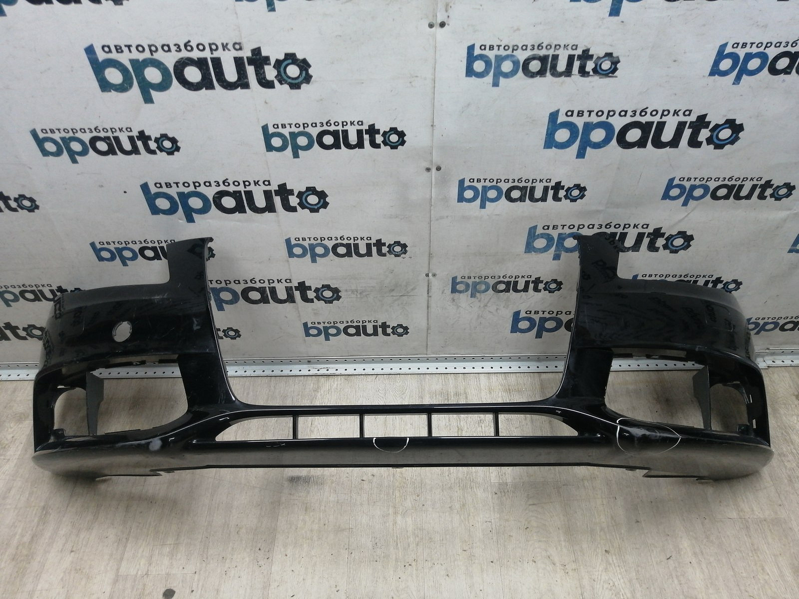 Пример детали Бампер передний; без паркт.; под омыват. (8K0 807 437 A); Audi A4 IV (B8) Sedan (2007-2011), IV (B8) Wagon (2007-2011) /AA045644/ БУ; Оригинал; Р1, Мелкий дефект; 