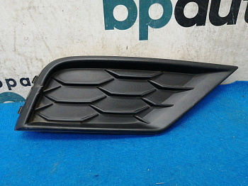 Фотография детали AA028451; Решетка переднего бампера правая ; без паркт. (5NA853666) для Volkswagen Tiguan II (2016- 2020)/БУ; Оригинал; Р1, Мелкий дефект; . Фото номер 1