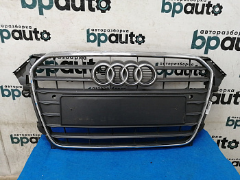 AA026091; Решётка радиатора (8K0 853 651 E) для Audi A4 B8/БУ; Оригинал; Р1, Мелкий дефект; 