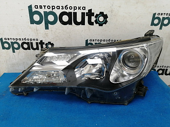 Пример детали Фара ксенон левая (81185-42570); Toyota Rav4 40 (2013 — 2015) /AA016757/ БУ; Оригинал; Р2, Удовлетворительное; 