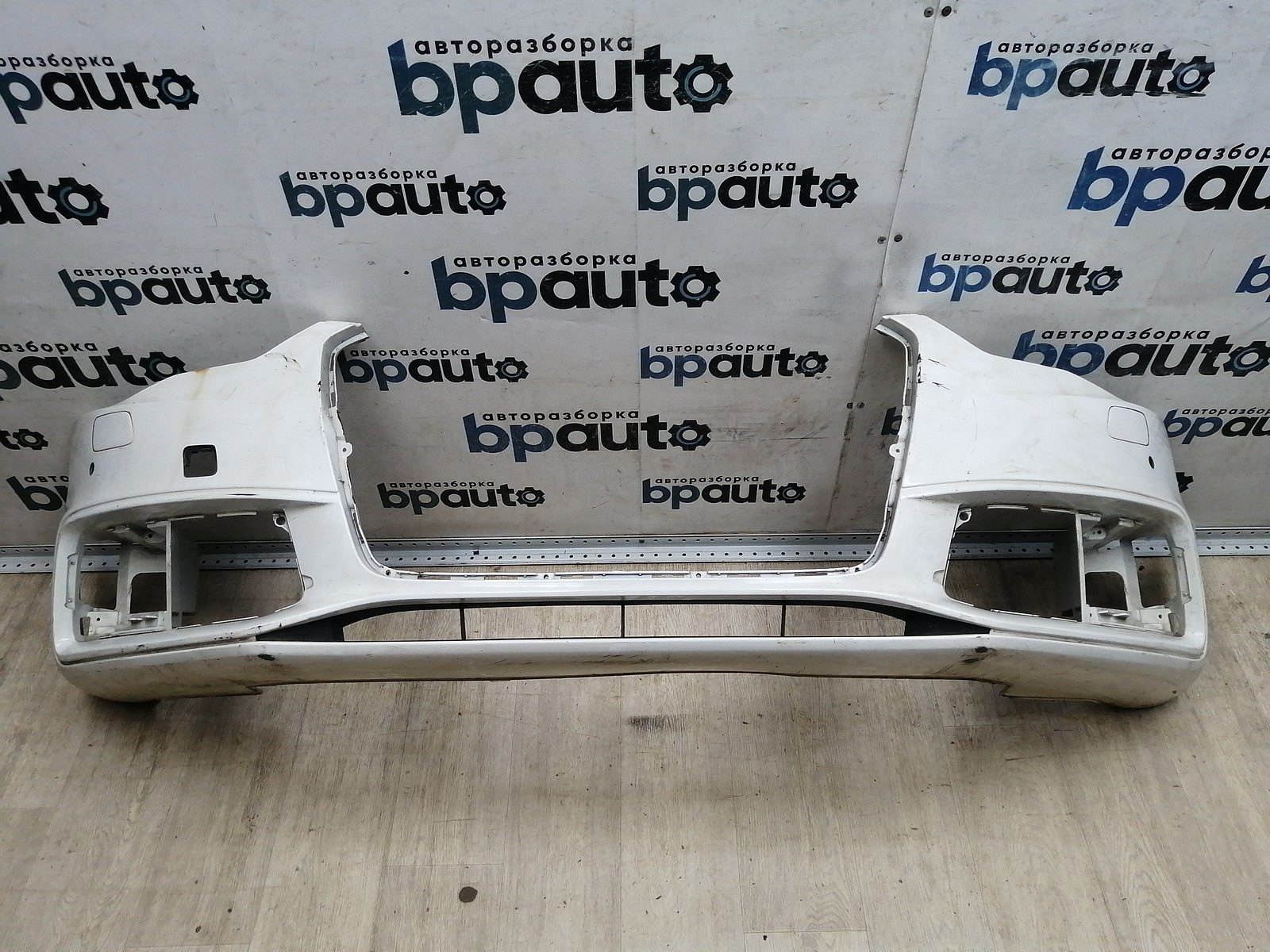 Пример детали Бампер передний, S-line; под паркт.; под омыват. (8T0 807 437 AM); Audi А5 I рест. Coupe (2011-2016), I рест. Sportback (2011-2016) /BA000159/ БУ; Оригинал; Р1, Мелкий дефект; 