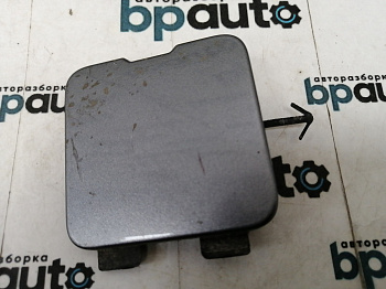 Фотография детали AA032410; Заглушка буксир. крюка заднего бампера (6410B997) для Peugeot 4008 (2012-2017)/БУ; Оригинал; Р0, Хорошее; . Фото номер 1