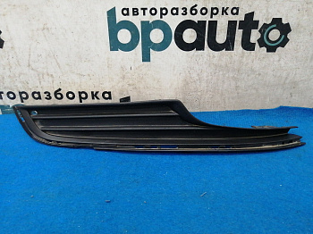 Фотография детали AA028471; Решетка переднего бампера правая (5G0853666A) для Volkswagen Golf/БУ; Оригинал; Р1, Мелкий дефект; . Фото номер 1