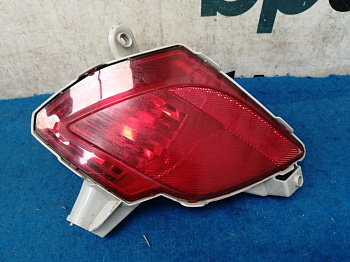 Пример детали ПТФ заднего бампера левая (KD53-51660); Mazda CX-5 I (2011-2015), I рест. (2015-2017) /AA034795/ БУ; Оригинал; Р1, Мелкий дефект; 