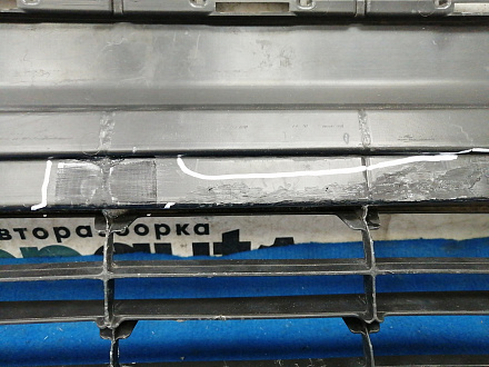 AA033601; Решетка переднего бампера нижняя (53113-42080) для Toyota Rav4 40 рест. (2015 — 2019)/БУ; Оригинал; Р2, Удовлетворительное; 