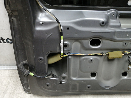 AA045143; Крышка багажника (6910065830) для Suzuki Grand Vitara/БУ; Оригинал; Р1, Мелкий дефект;