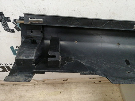 AA041189; Накладка порога правая (31294849) для Volvo XC60 I (2008-2013)/БУ; Оригинал; Р1, Мелкий дефект; 