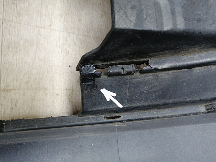 AA045691; Бампер передний; без паркт.; под омыват. (1T0 807 221 M) для Volkswagen Touran II (2010-2015)/БУ; Оригинал; Р1, Мелкий дефект; 