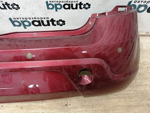 Фотография детали AA041254; Бампер задний; под паркт. (8200911893) для Renault Sandero I (2009-2014)/БУ; Оригинал; Р1, Мелкий дефект; . Фото номер 3