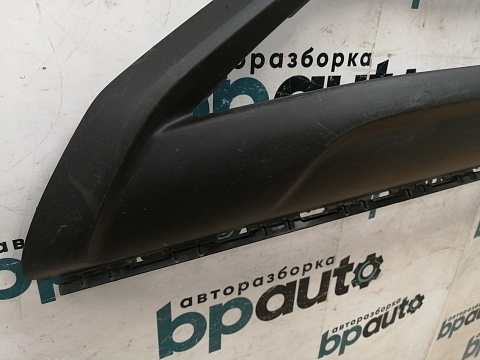 Фотография детали AA038810; Накладка переднего бампера центральная (86577-BW000) для Hyundai Creta II (2021-н.в.)/БУ; Оригинал; Р1, Мелкий дефект; . Фото номер 8