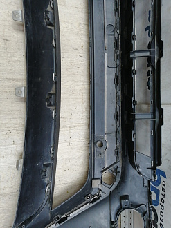 AA046484; Бампер передний; под паркт. (51117210763) для BMW Х5 II (E70) рест. (2010-2013)/БУ; Оригинал; Р1, Мелкий дефект; 