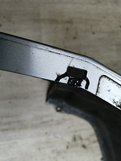 AA046494; Бампер задний; под паркт. (85022-EM00H) для Nissan Tiida/БУ; Оригинал; Р1, Мелкий дефект; 