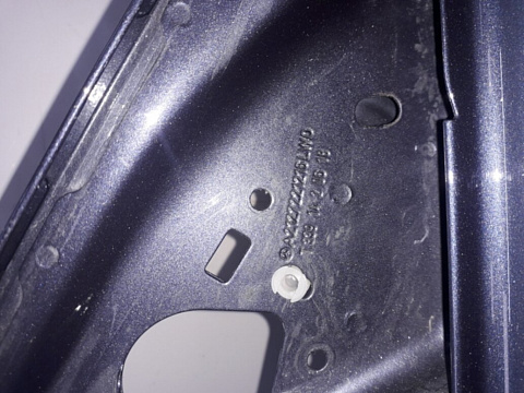 Фотография детали AA001725; Дверь передняя правая, Седан (A2127220210) для Mercedes-Benz E-klasse W212/БУ; Оригинал; Р0, Хорошее; (585) Темно-синий. Фото номер 2